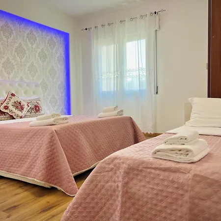 Blue Deluxe Oda ve Kahvaltı *