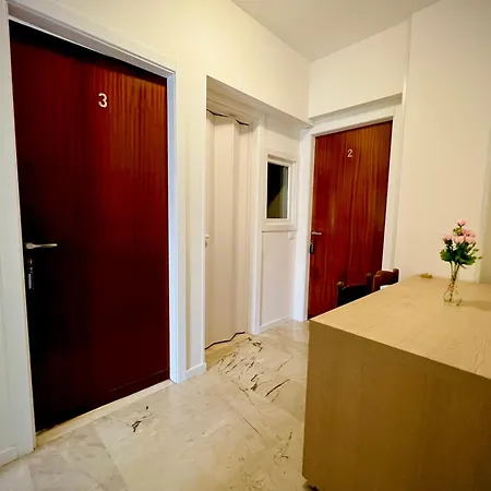 Blue Deluxe Bed & Breakfast *