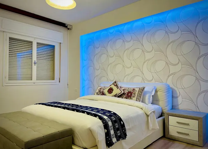 Blue Deluxe * البندقية